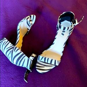 Brand New Chic Zibra Stripped Shoes